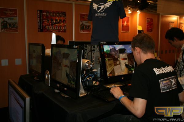 Изумительная техника, смотрится потрясающе Изумительная техника, смотрится потрясающе