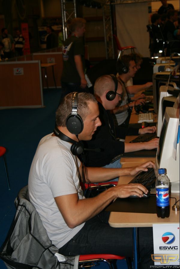 Нинзи забыли свои пижамы? Нинзи забыли свои пижамы?