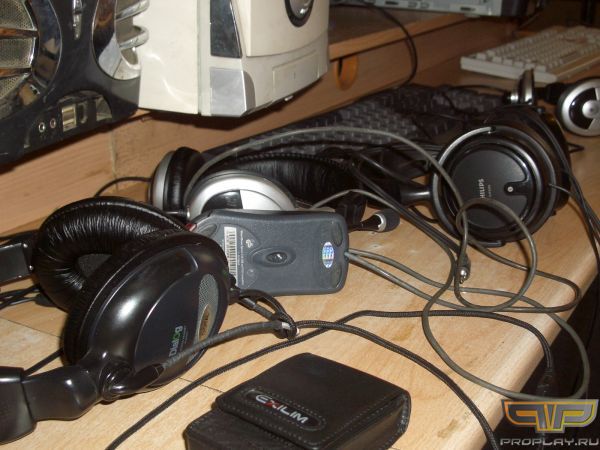 много наушников :wow: много наушников :wow: