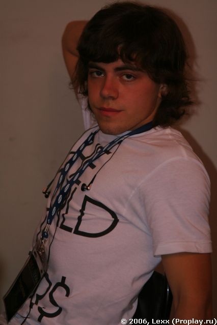 Ex мне позирует Ex мне позирует