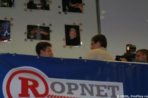 Интересная композиция, присмотритесь Интересная композиция, присмотритесь