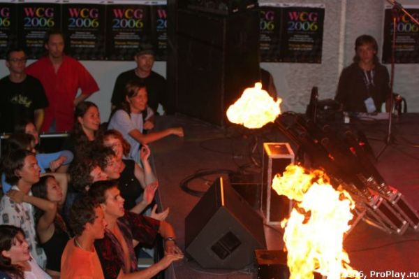 Пиротехническое шоу! Пиротехническое шоу!