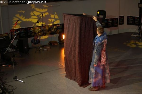 Сейчас отсюда вылетит ракета Сейчас отсюда вылетит ракета