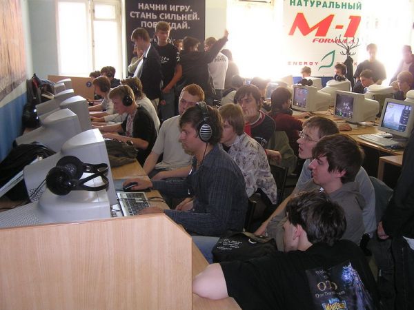 Самые интересные игры на турнире были в исполнении Демона. Как появится пак, посмотрите обязательно. А потом прикиньте, что у него АМП <100. Самые интересные игры на турнире были в исполнении Демона. Как появится пак, посмотрите обязательно. А потом прикиньте, что у него АМП <100.