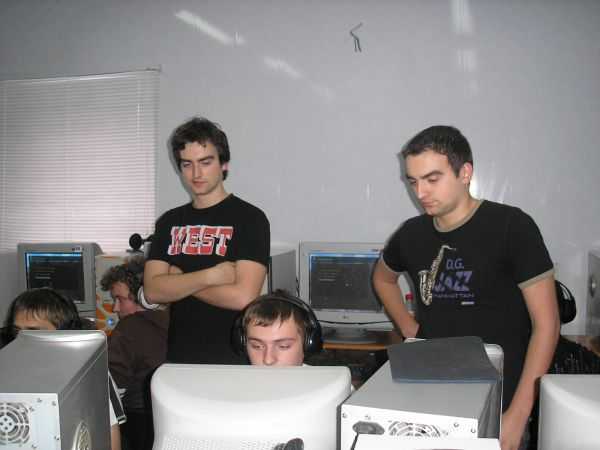 pro100GoodGame!Bratya...:) pro100GoodGame!Bratya...:)