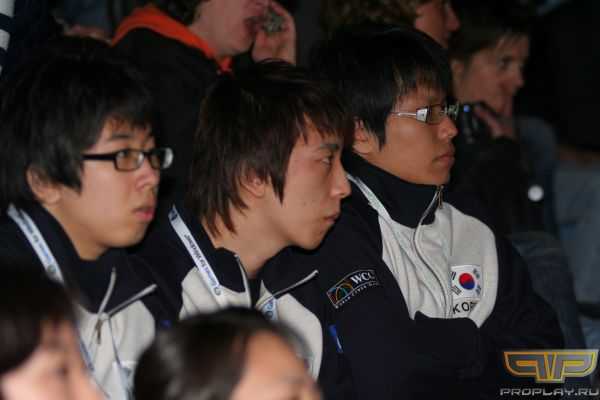 Знаю, что эта шутка уже избита, но удержаться не могу... Сборная Чек Пухов! Знаю, что эта шутка уже избита, но удержаться не могу... Сборная Чек Пухов!